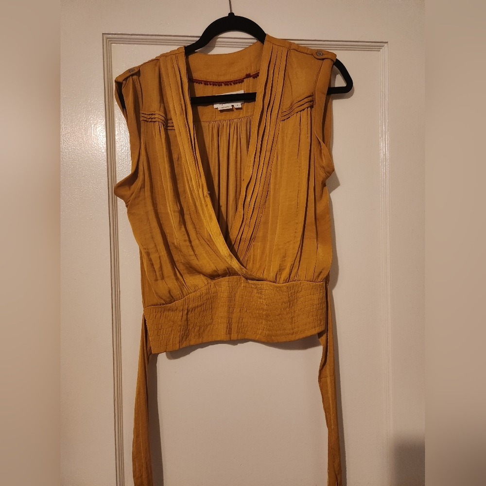 Women's dress top